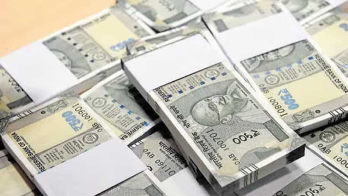 Indian cop wins over $180,000 on fantasy gaming platform, faces departmental probe Indian cop wins over $180,000 on fantasy gaming platform, faces departmental probe