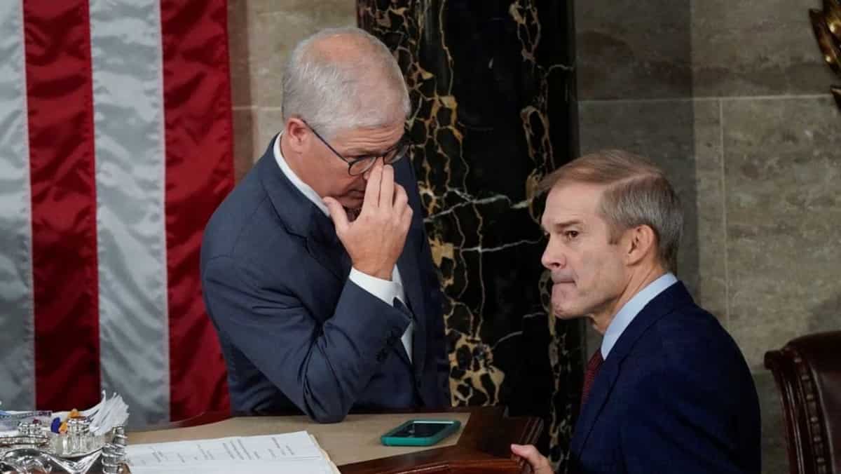 Jim Jordan suspends bid for US House speaker, backs McHenry Jim Jordan suspends bid for US House speaker, backs McHenry