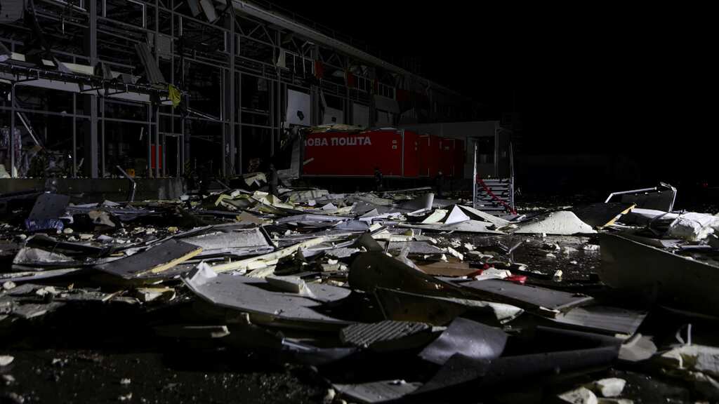 Russia launches missile attack on postal centre in Kharkiv, six killed