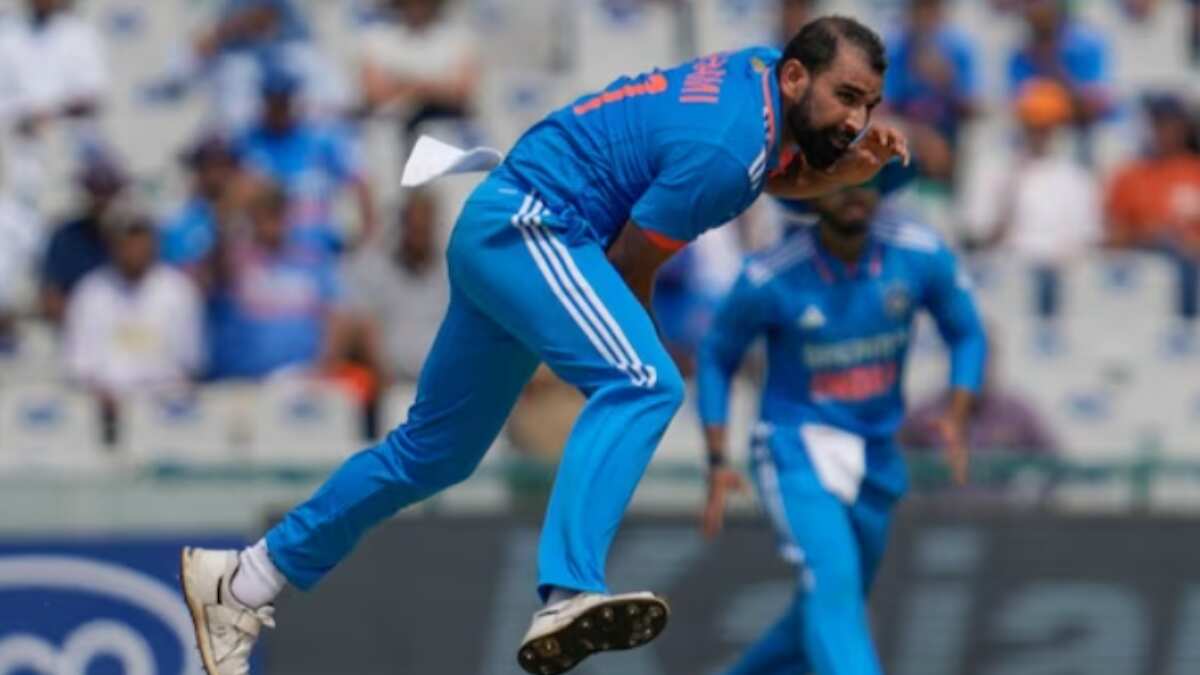 Mohammed Shami picks a five-fer on World Cup return
