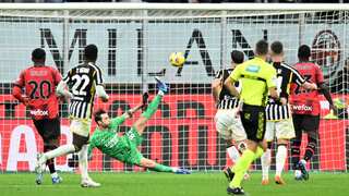 Manuel Locatelli wins it for Juventus against 10-man AC Milan in blockbuster Serie A clash