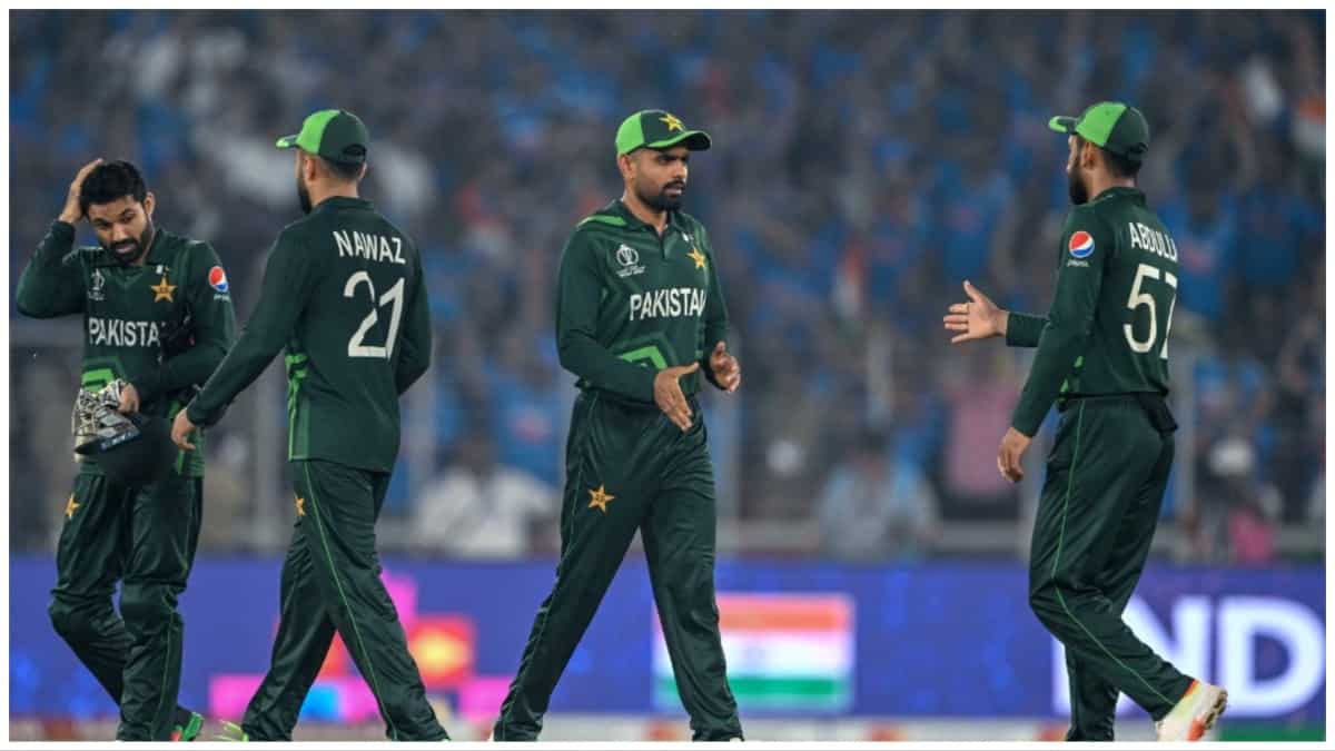 'Eating 8 kg mutton every day': Akram SLAMS Babar-led Pakistan's fitness after World Cup loss to Afghanistan 'Eating 8 kg mutton every day': Akram SLAMS Babar-led Pakistan's fitness after World Cup loss to Afghanistan