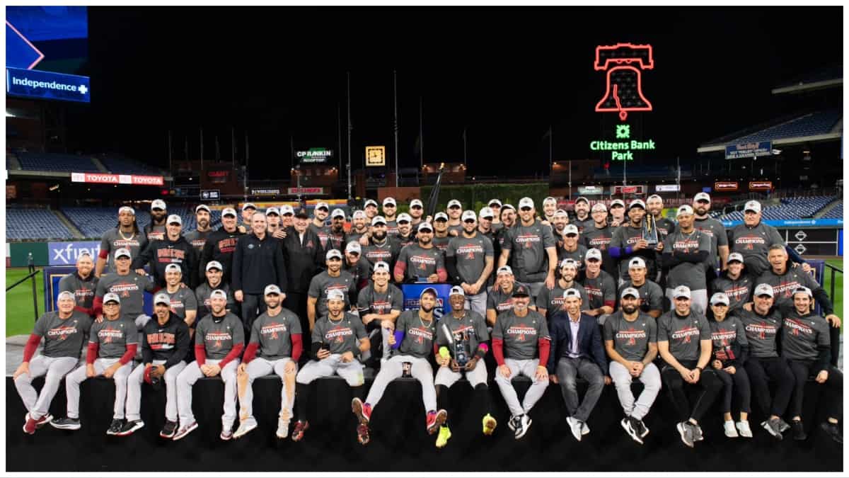 MLB: Arizona Diamondbacks beat Philadelphia Phillies to reach World Series MLB: Arizona Diamondbacks beat Philadelphia Phillies to reach World Series