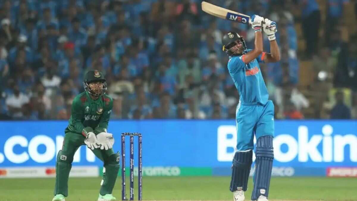 ICC Rankings: Shubman Gill inches closer to dethrone Babar Azam from summit of ODI batters ICC Rankings: Shubman Gill inches closer to dethrone Babar Azam from summit of ODI batters