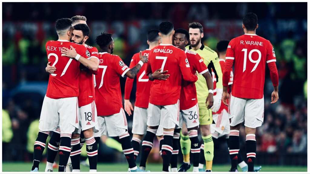 Manchester United reports smaller loss projects higher revenue in 2024 from ticket, sponsorship sales