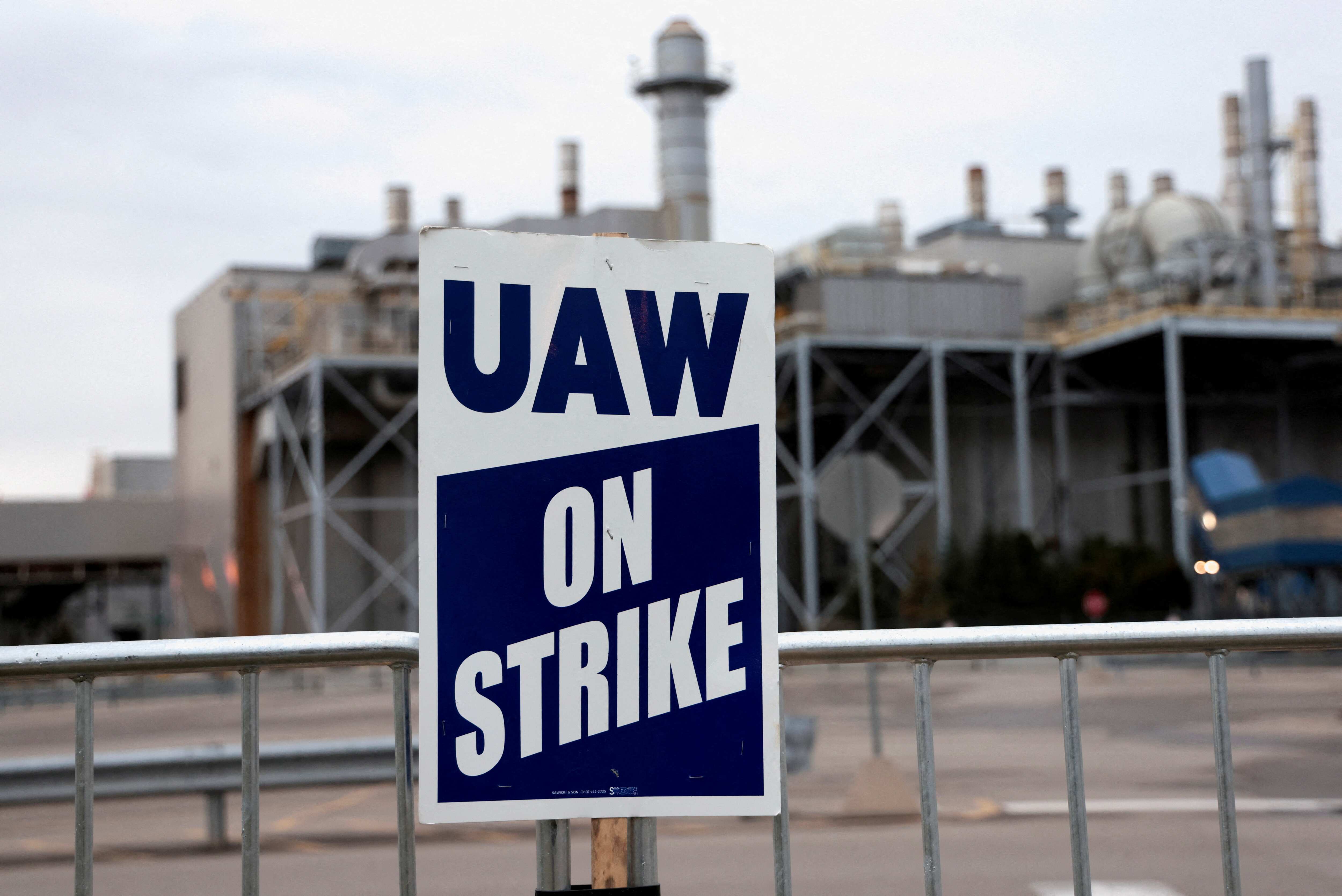 UAW-Ford tentative deal marks significant gains for union members: Report 