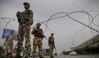 Non-local labourer shot dead by terrorists in South Kashmir