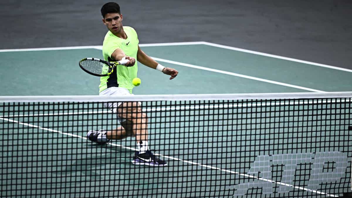 Alcaraz stunned by qualifier in Paris Masters defeat