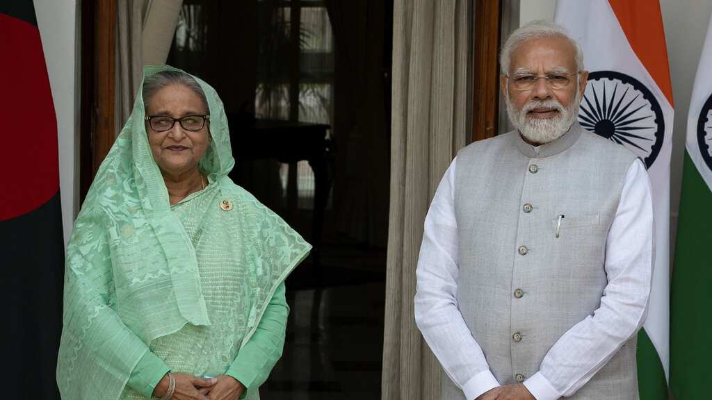Indian PM Modi, Bangladesh's Sheikh Hasina jointly inaugurate key development projects