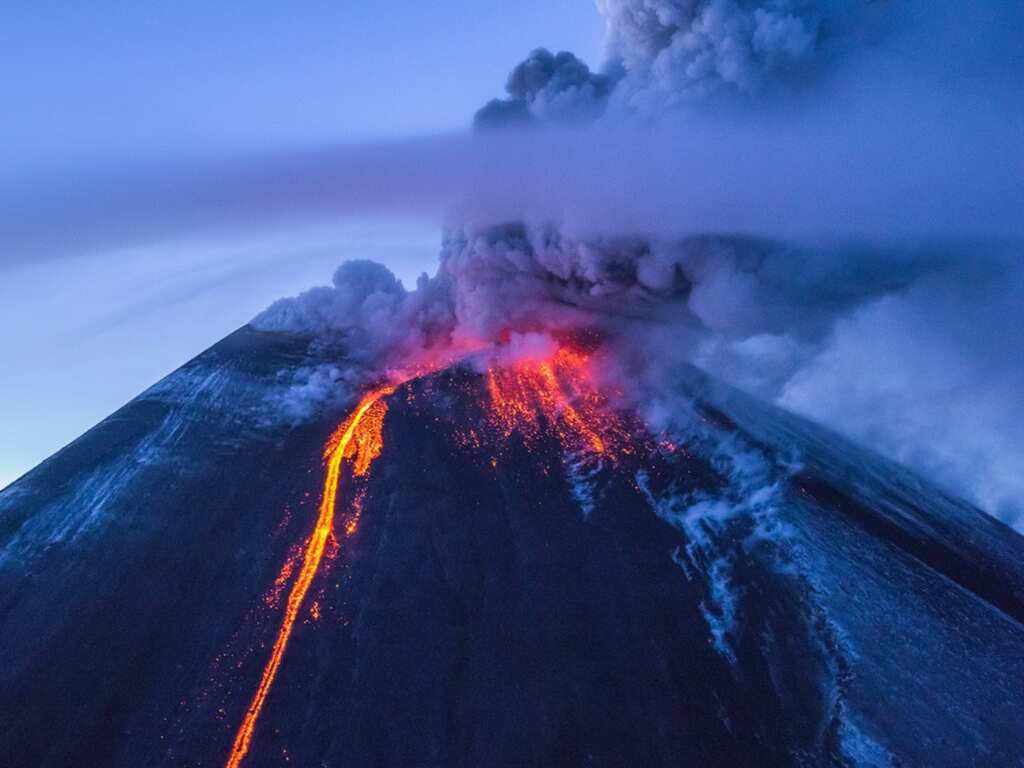 Satellite image of Russia's highest volcano spewing ash will leave you amazed