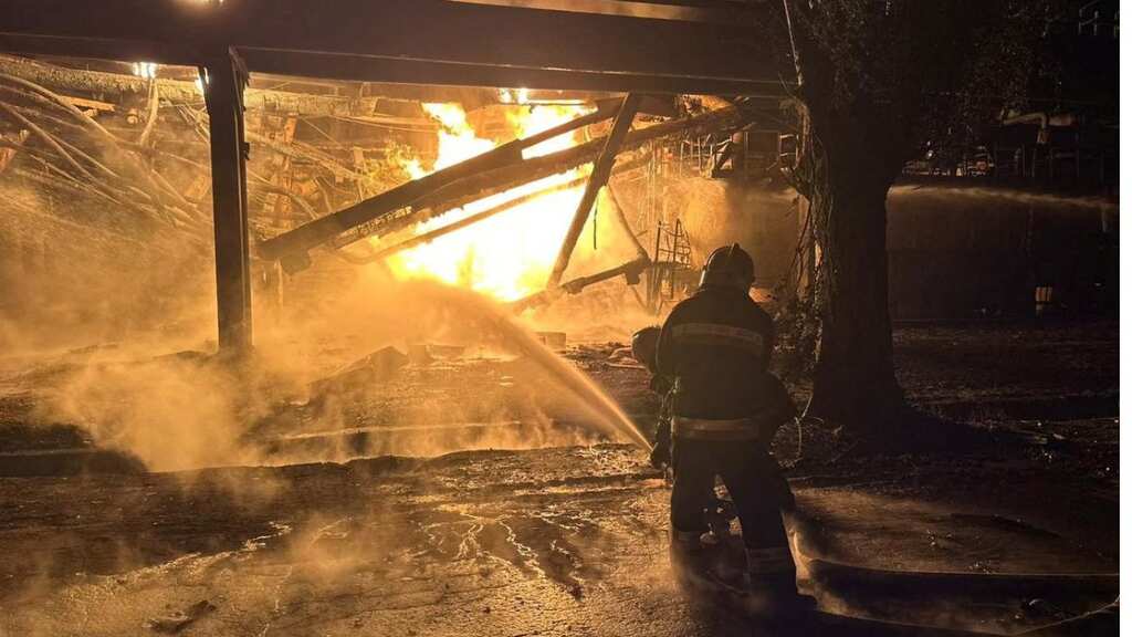 Ukraine endures 'biggest Russian attack since start of the year' with over 100 settlements targeted