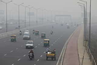 ‘Hazardous’ air engulfs India’s capital Delhi, officials ban construction, entry of diesel vehicles