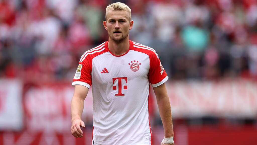 Bundesliga: Bayern Munich defender Matthijs De Ligt sidelined with knee injury