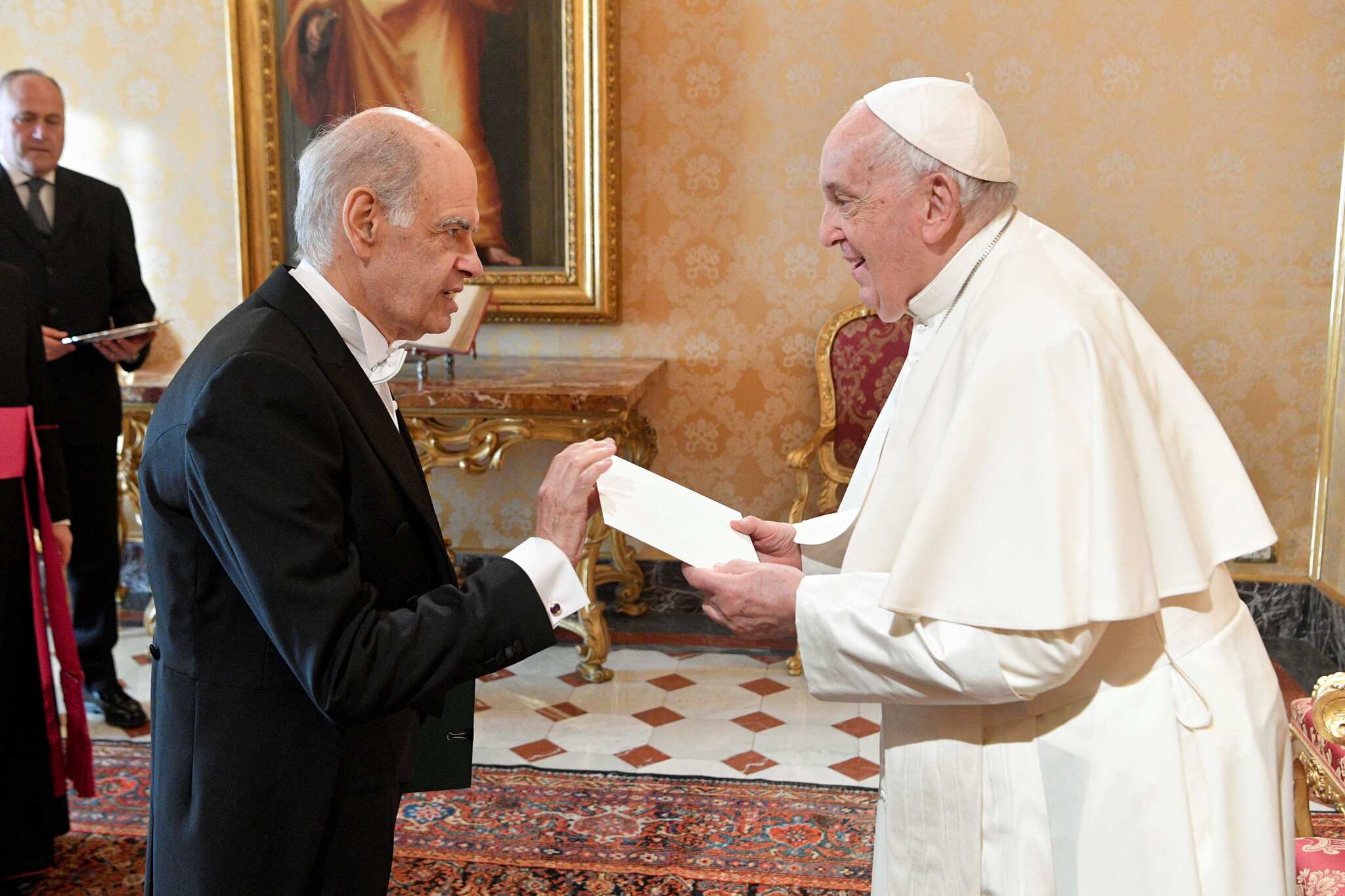 Pope skips reading speech because of a cold but continues schedule ...