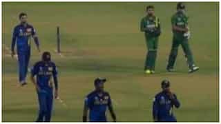 CWC 2023: Sri Lanka, Bangladesh players REFUSE to shake hands after Mathews 'timed out' controversy