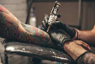 Suspects with tattoos more likely to be arrested, convicted: Study