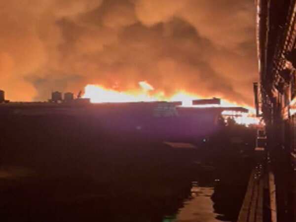 Dal Lake houseboats fire: Three foreign tourists killed, eight others rescued