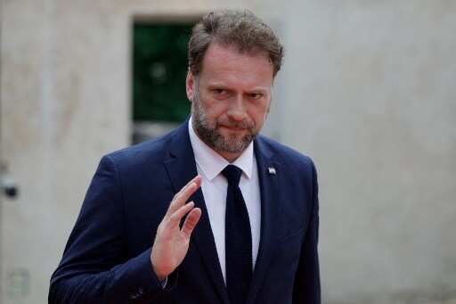 Croatia: Ex-minister, injured in car crash that killed one person, to be charged