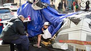 San Francisco APEC summit: Homeless people lose sky as roof after 'clean up' efforts