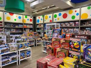 Economic struggles dampen holiday cheer for toy makers 