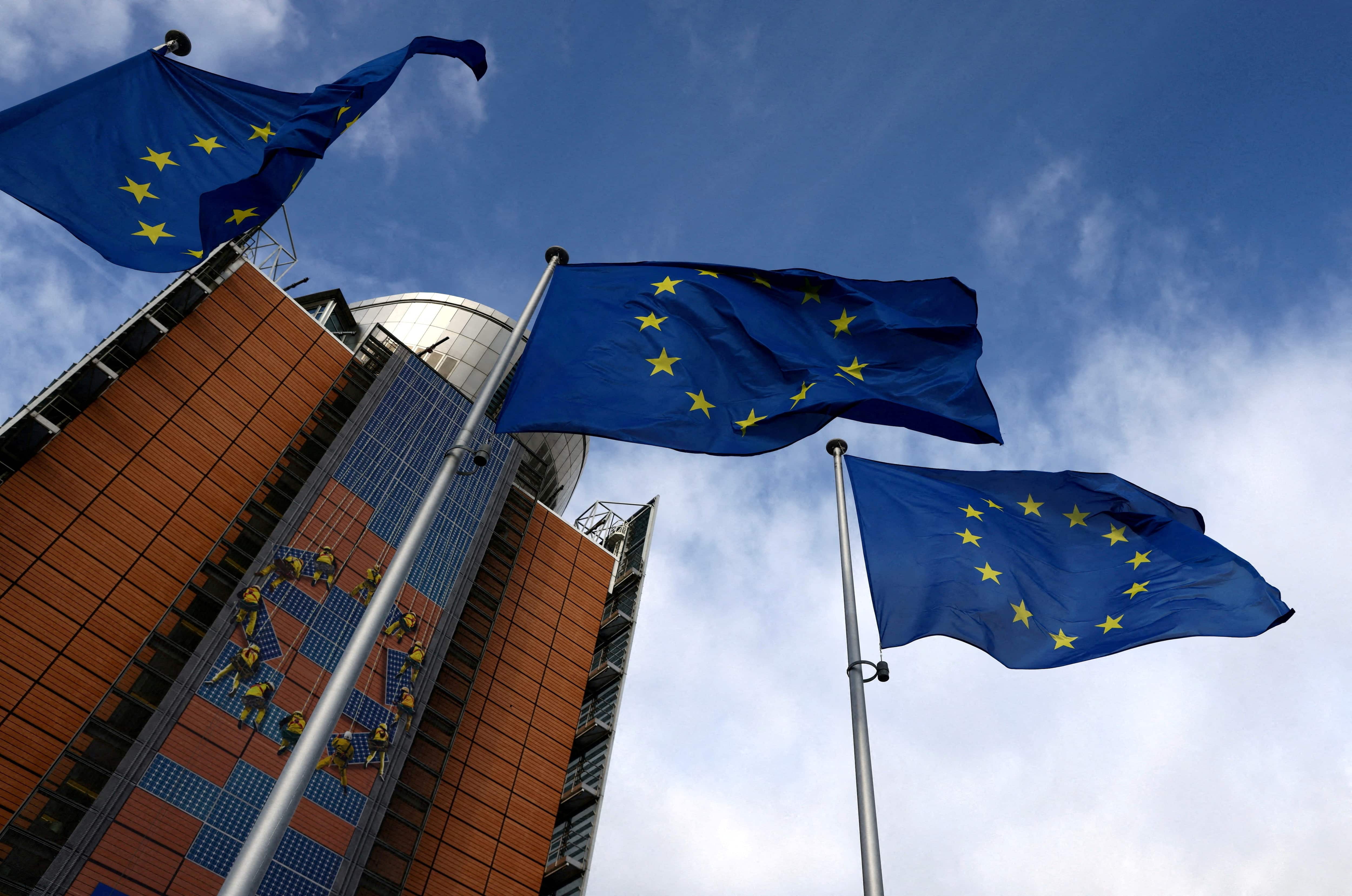 Euro Zone Banks caught in cyber crossfire: ECB survey unveils tech turmoil