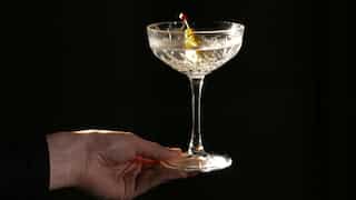 Physicists discover how to create elongated hearts in a glass of martini