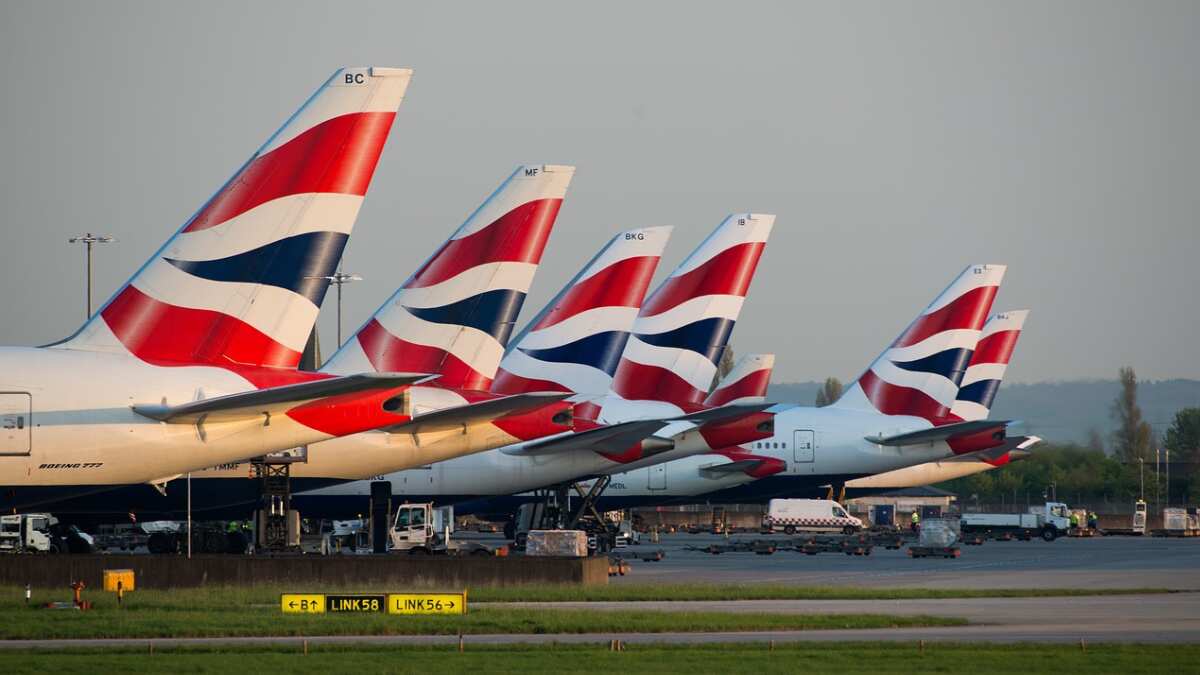 British Airways crew members cooked up armed robbery story to cover up drugs and alcohol-fuelled night: Report British Airways crew members cooked up armed robbery story to cover up drugs and alcohol-fuelled night: Report