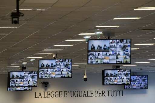 Over 200 Italian mobsters convicted in mafia 'maxi trial'