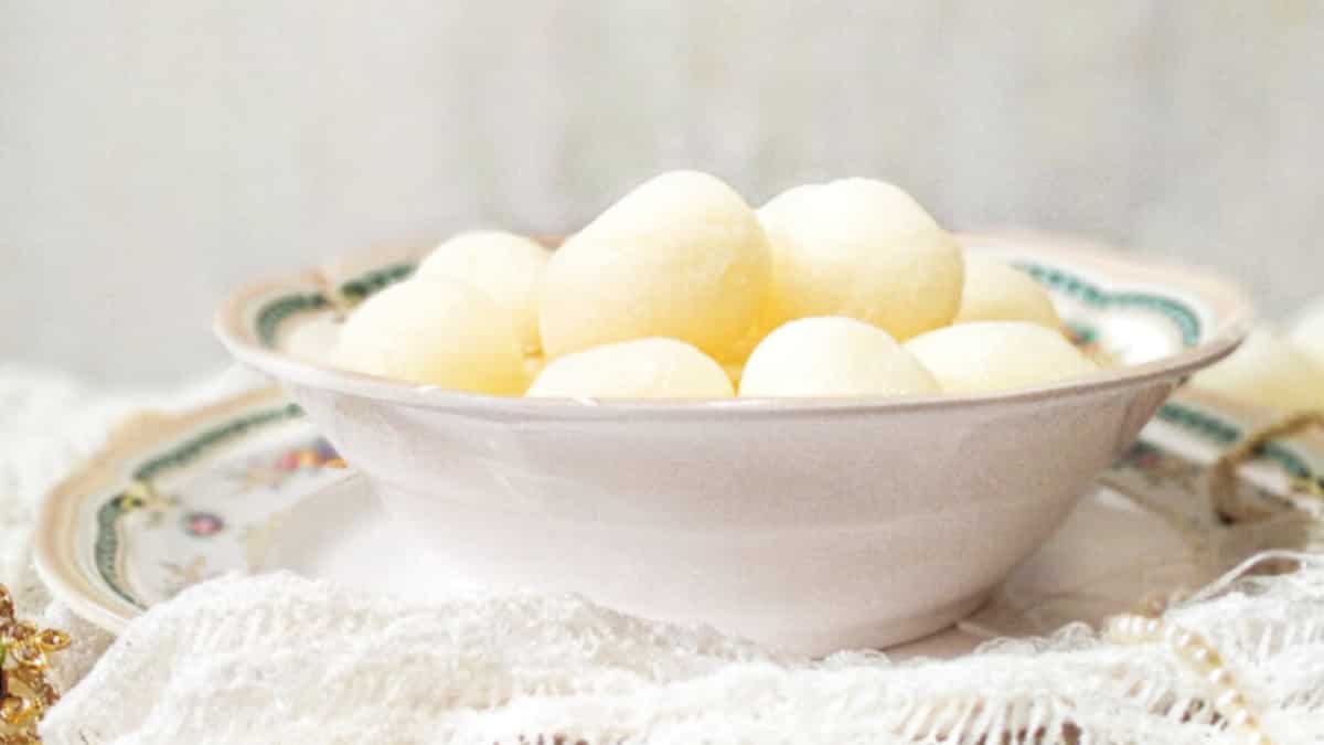 Fight over shortage of rasgullas at Indian wedding leaves six hospitalised