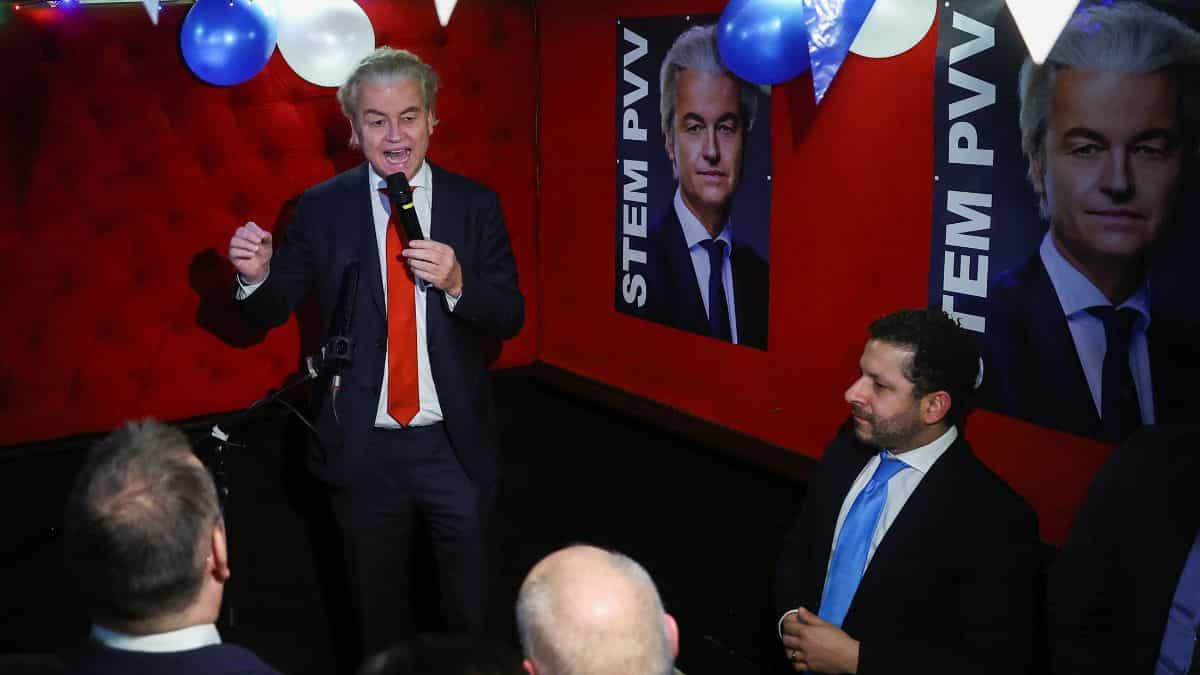 Geert Wilders bags stunning victory in Dutch elections, suggests exit poll Geert Wilders bags stunning victory in Dutch elections, suggests exit poll