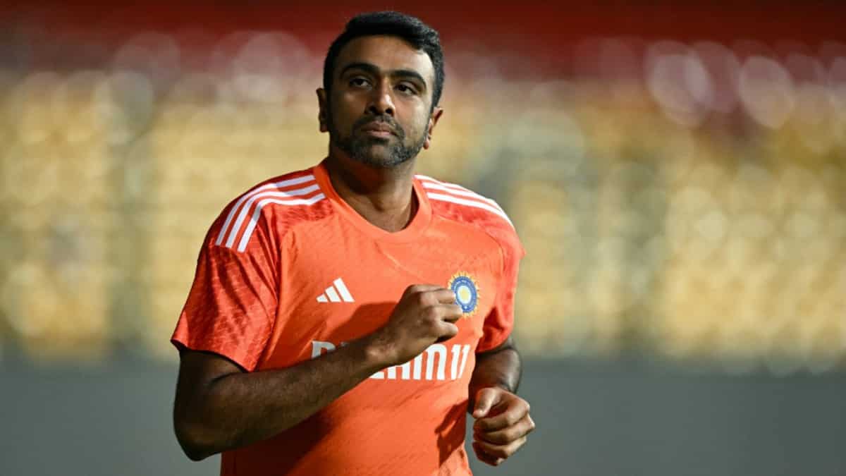Here's how Australia's Pat Cummins' call to bowl first in World Cup final bamboozled Ravi Ashwin Here's how Australia's Pat Cummins' call to bowl first in World Cup final bamboozled Ravi Ashwin