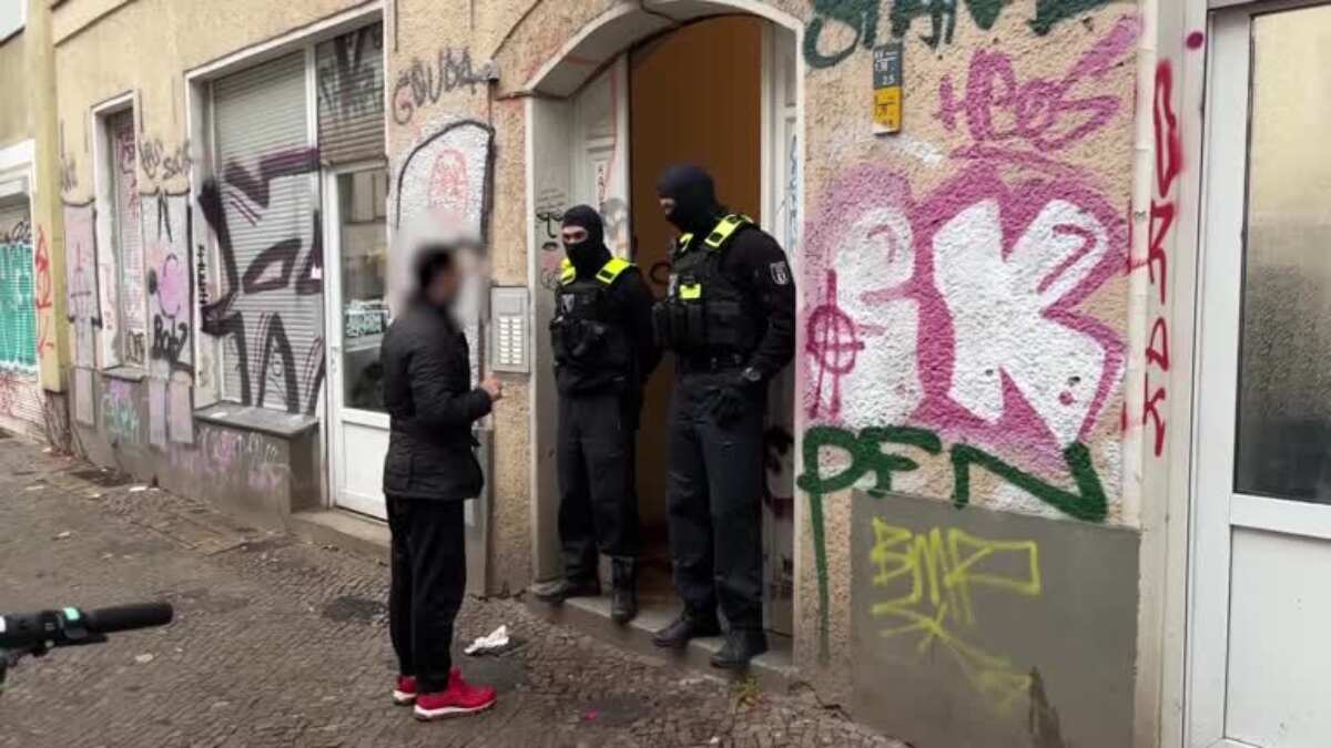Germany: Raids target people linked to Hamas, far-right, Palestinian groups Germany: Raids target people linked to Hamas, far-right, Palestinian groups