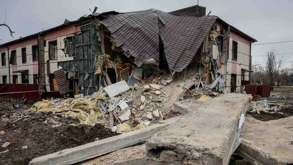 At least five killed in 24 hours in Russian strikes in southern, eastern Ukraine: Kyiv