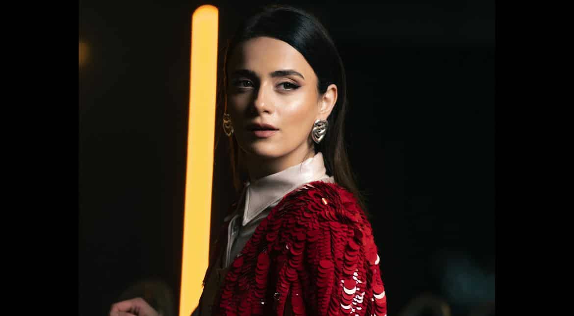 Radhika Madan gets standing ovation for her movie ‘Sanaa' at IFFI 2023 Radhika Madan gets standing ovation for her movie ‘Sanaa' at IFFI 2023