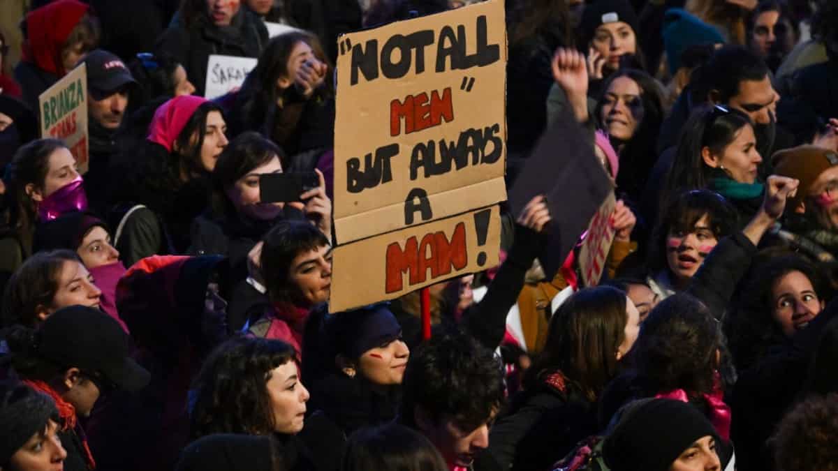 Italy in rage over girl's murder by ex-boyfriend, protests staged against high femicide rate Italy in rage over girl's murder by ex-boyfriend, protests staged against high femicide rate