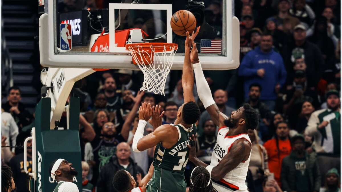 Milwaukee Bucks come from 26-point behind to beat Portland Trail Blazers Milwaukee Bucks come from 26-point behind to beat Portland Trail Blazers