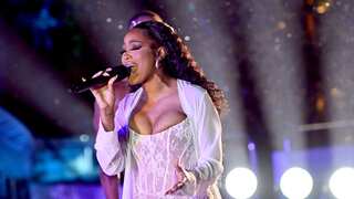 Soul Train Awards 2023 winners list! SZA, Usher, Victoria Monét bag trophies