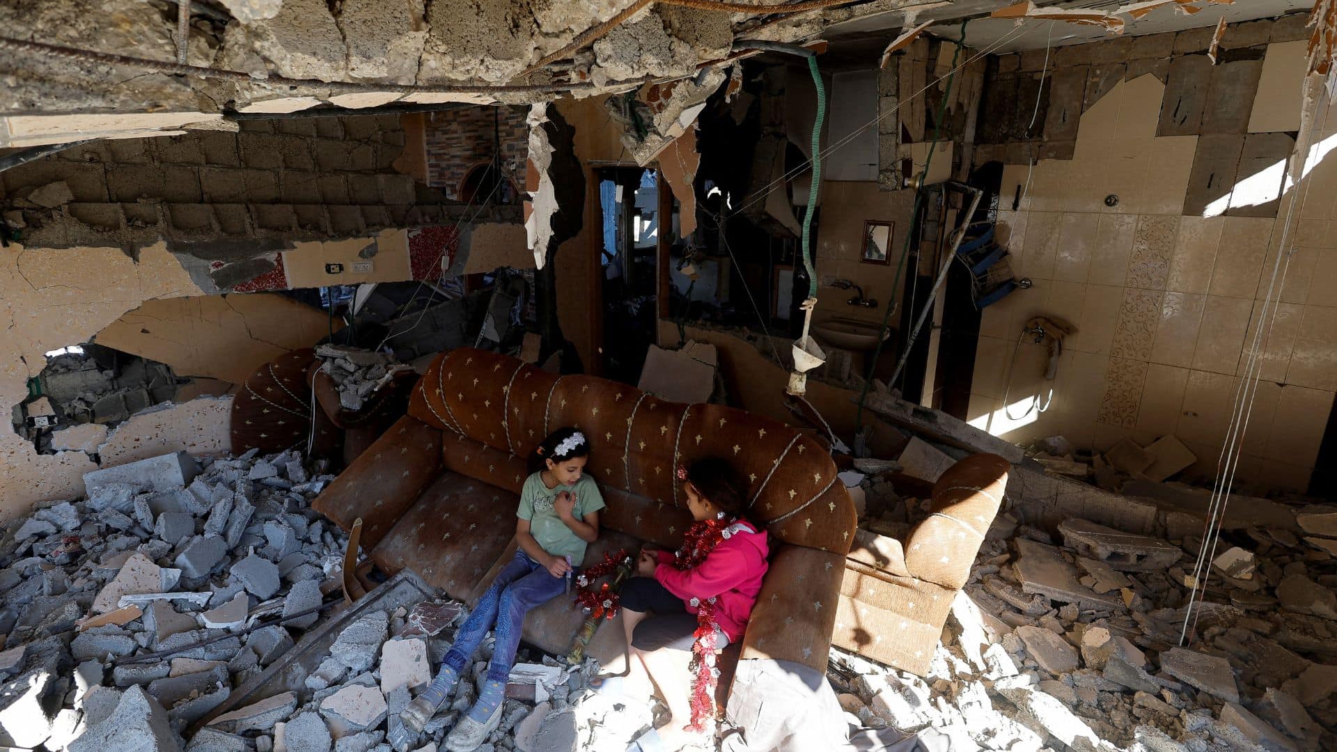 Hamas-Israel war: As war rages, a Middle East peace fantasy returns