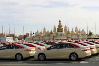 Dubai Taxi breaks records with $41 bn in orders for $315 mn IPO