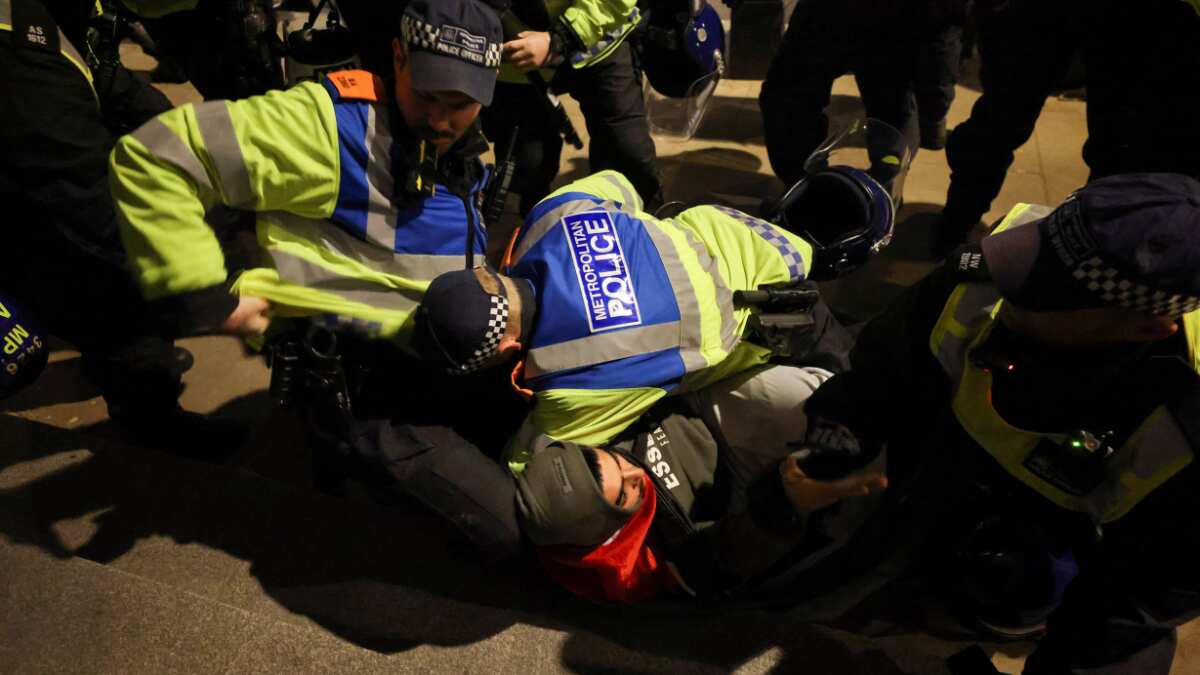 Antisemitic slogans raised, 18 arrested
