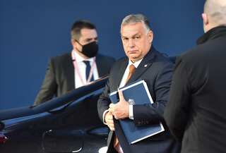 Hungary declares it will block EU’s aid to Ukraine, membership talks