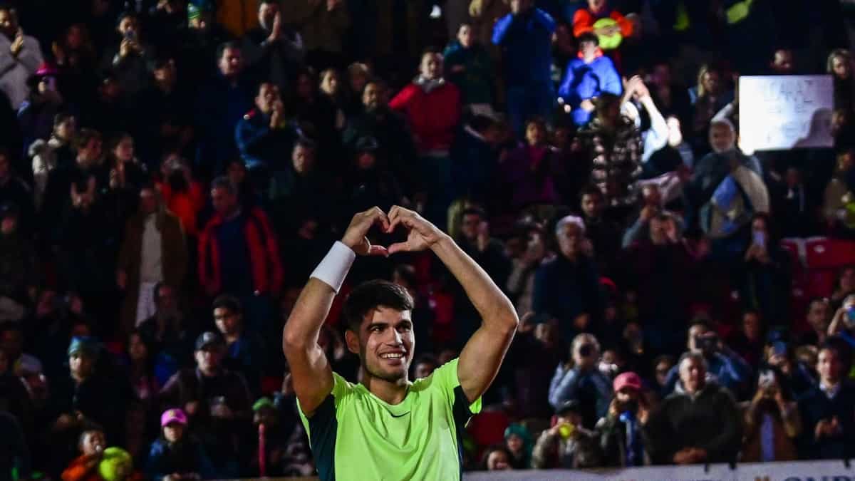 Spaniard Carlos Alcaraz shines in Mexico City as fans get glimpse of world class tennis Spaniard Carlos Alcaraz shines in Mexico City as fans get glimpse of world class tennis