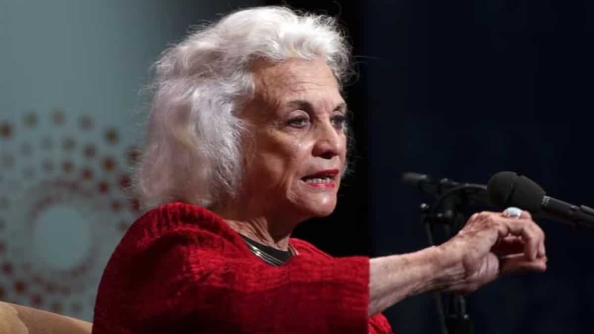 Pioneering US Supreme Court Justice Sandra Day O'Connor, the first woman in the chamber, dead at 93 Pioneering US Supreme Court Justice Sandra Day O'Connor, the first woman in the chamber, dead at 93