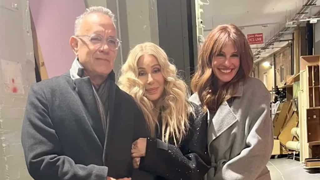 When Tom Hanks worked as bellman and delivered a bag to Cher in her hotel room