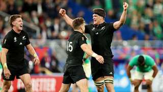 Rugby: Beauden Barrett commits to another All Blacks World Cup cycle, coach Scott Robertson lauds playmaker