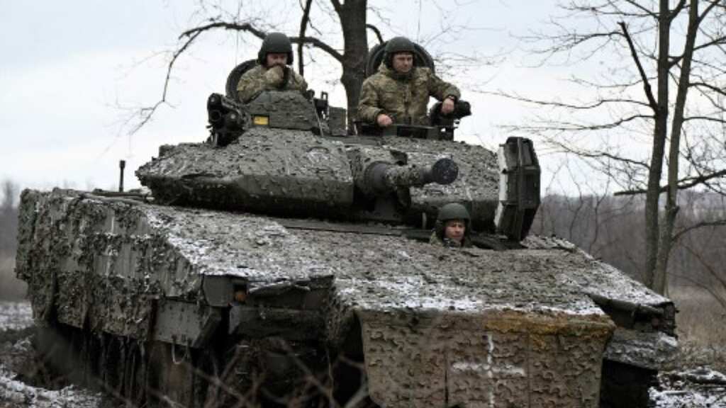 White House says time running out to support Ukraine's fight against Russia