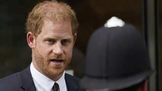 Ex-stripper threatens to leak nude picture of Prince Harry from Las Vegas party