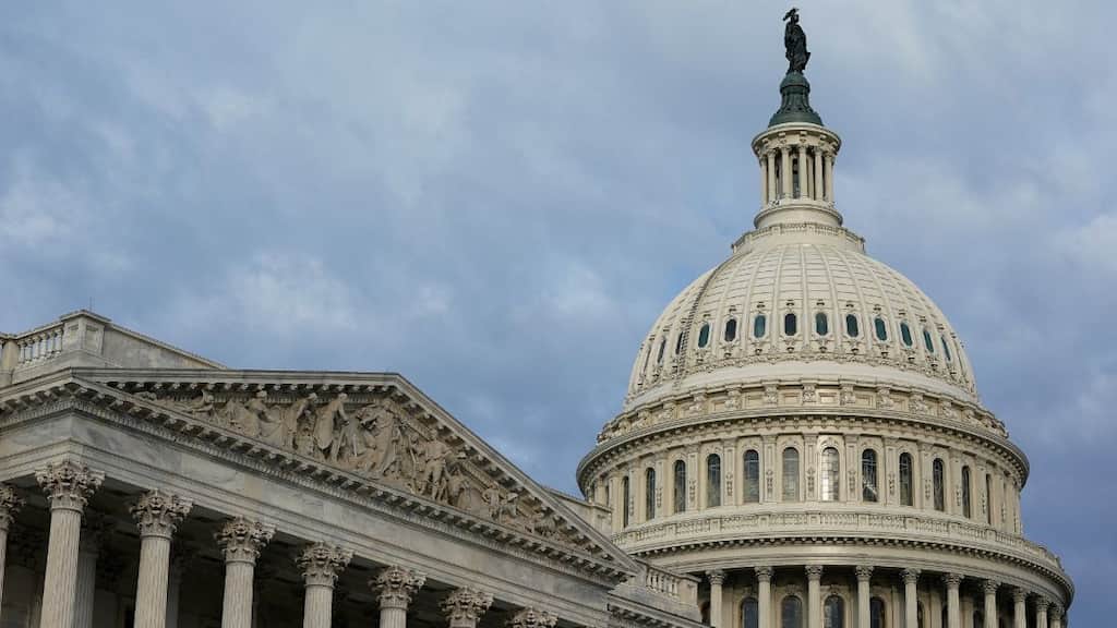 US Senate Republicans block Ukraine, Israel aid bill over immigration row