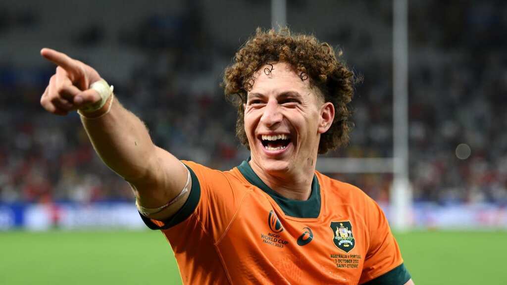 Rising Wallabies star winger Mark Nawaqanitawase quits for rugby league
