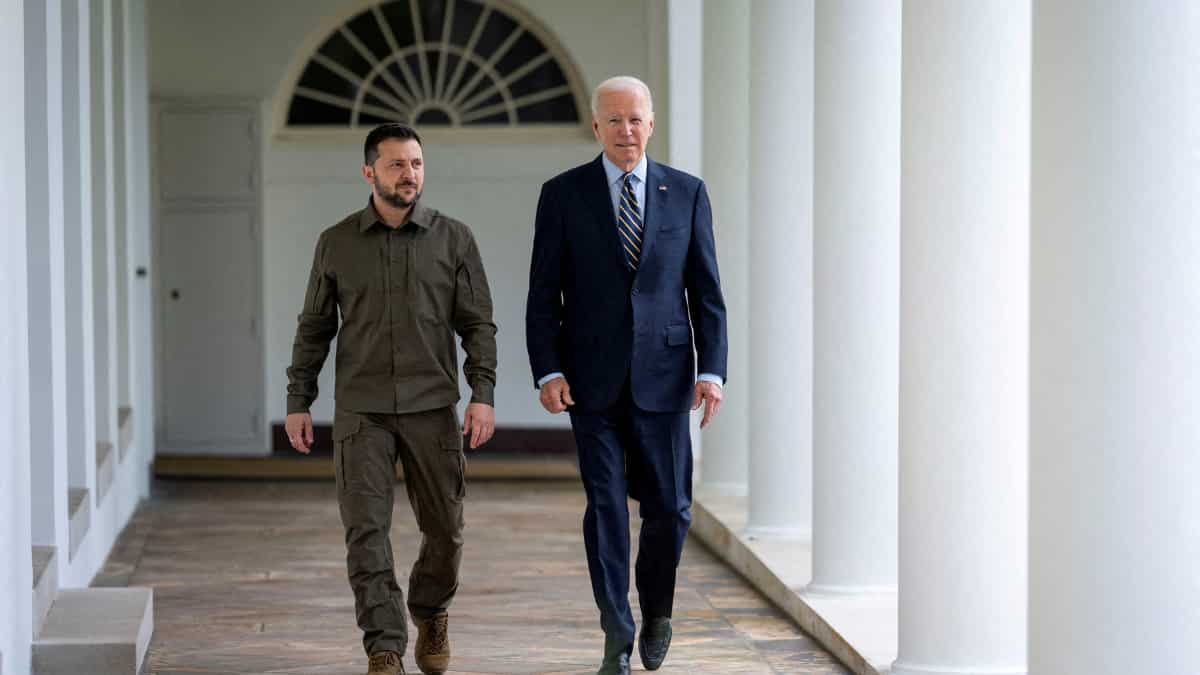 At least 4 injured after Russian strike on Kyiv; Biden to host Zelensky at White House amid deadlock on aid